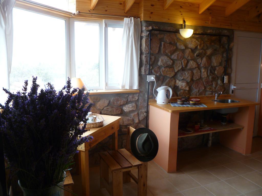 La Calandria B&B - Destilería de Lavandas Puerto Madryn Habitación foto